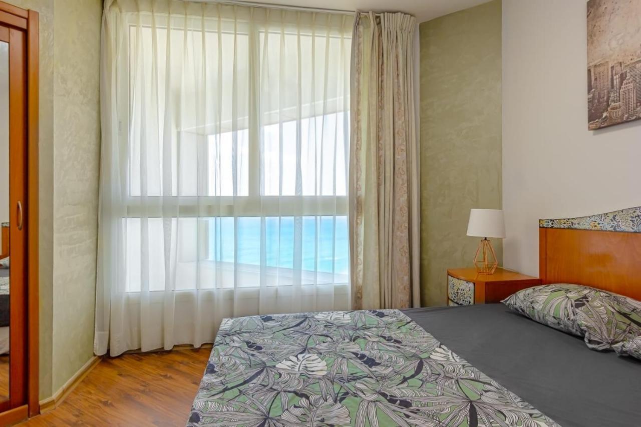 Go To Apartments In Leonardo Bat Yam Extérieur photo