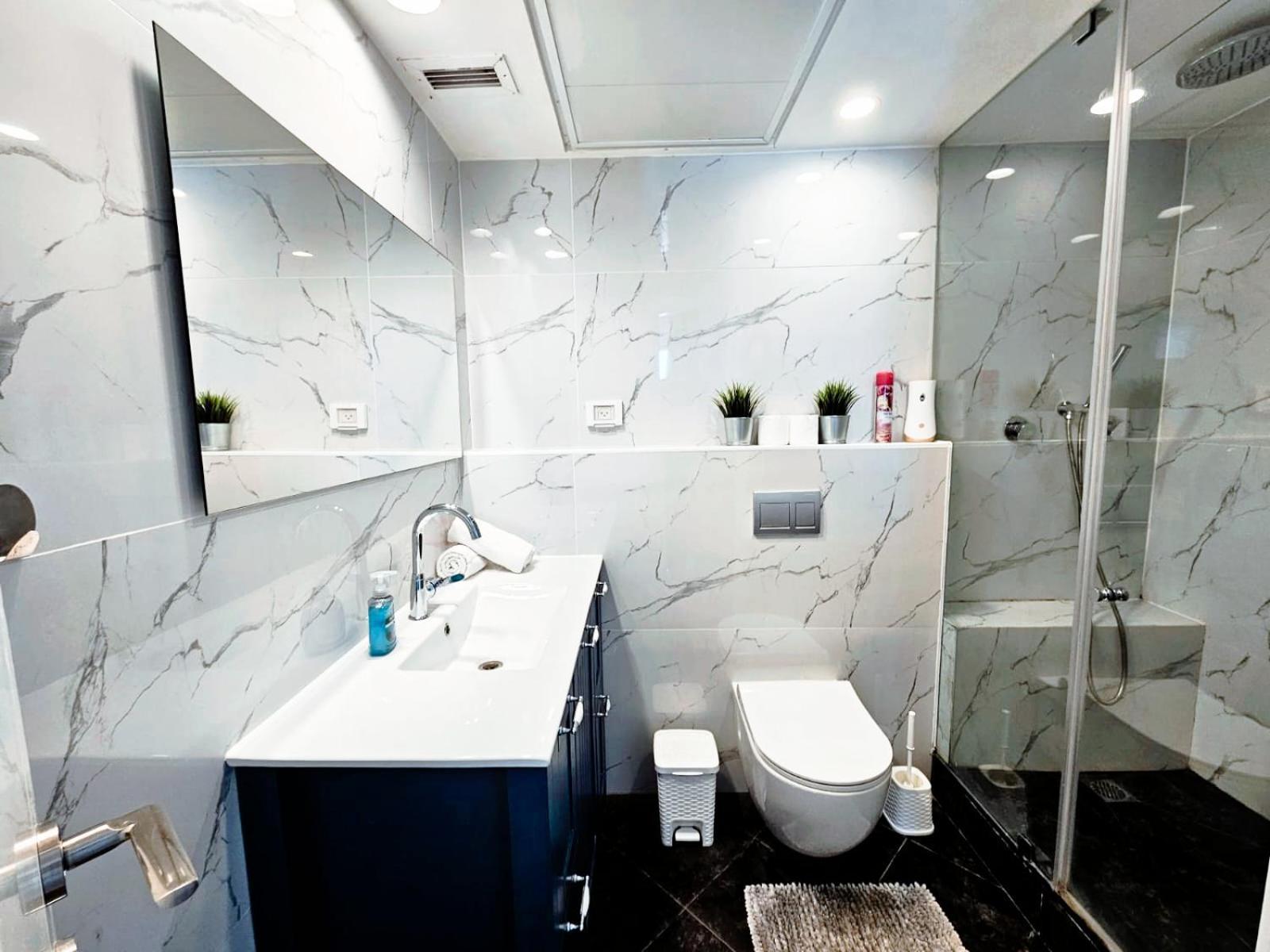 Go To Apartments In Leonardo Bat Yam Extérieur photo