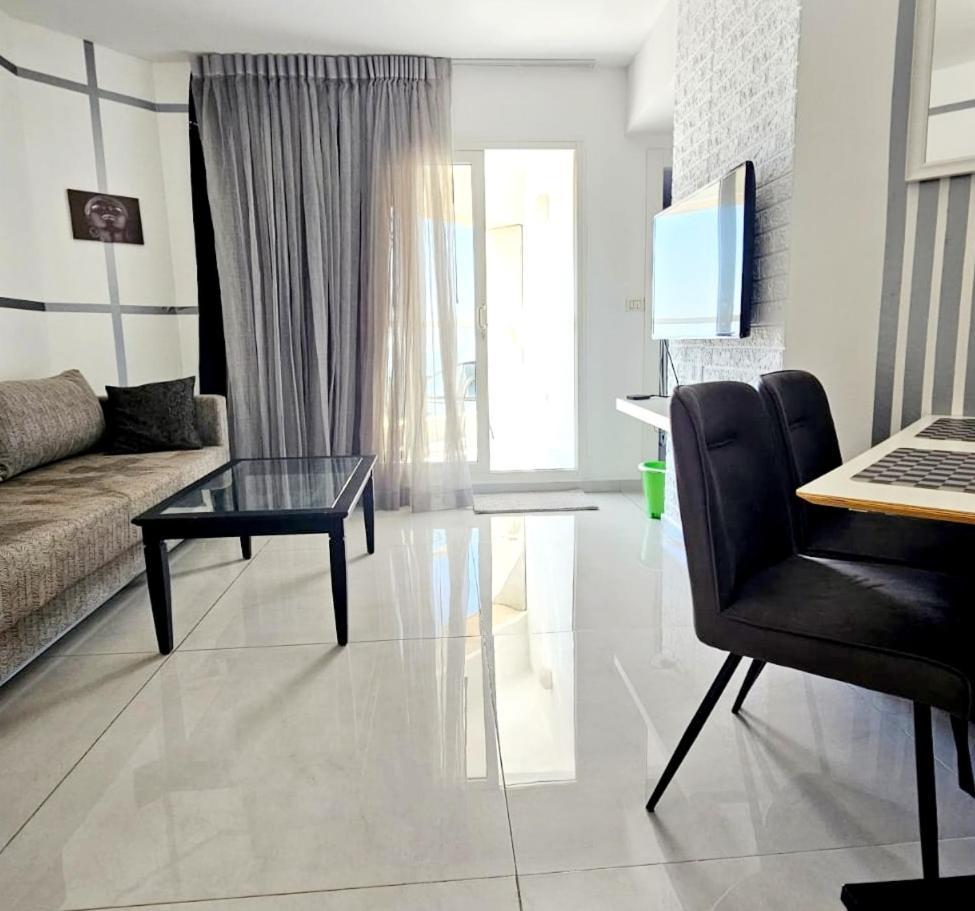 Go To Apartments In Leonardo Bat Yam Extérieur photo