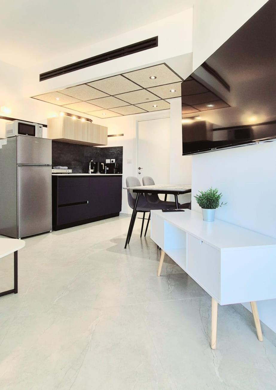 Go To Apartments In Leonardo Bat Yam Chambre photo