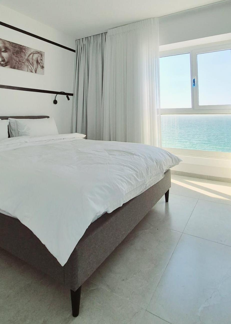 Go To Apartments In Leonardo Bat Yam Chambre photo